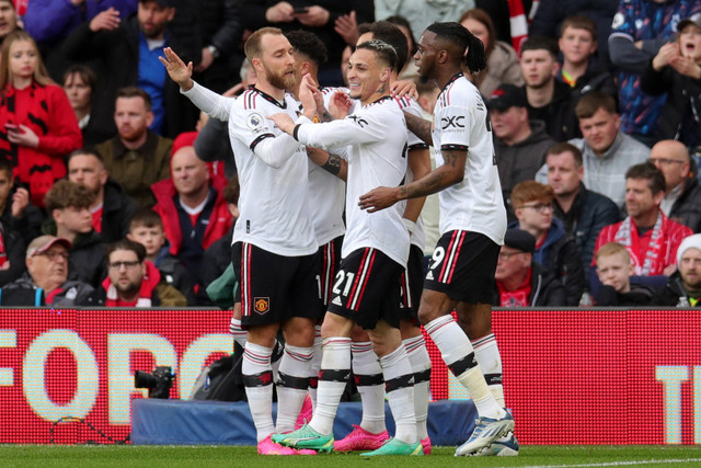 MU trở lại top 3 Premier League: Vũ điệu Antony - Hình 3 MU tro lai top 3 Premier League: Vu dieu Antony-Hinh-3