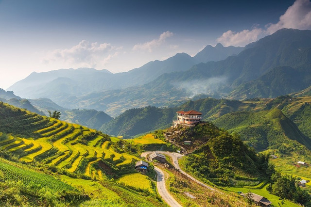 Khám phá 10 điểm đến hấp dẫn của du lịch Việt Nam - Hình 3 Kham pha 10 diem den hap dan cua du lich Viet Nam-Hinh-3