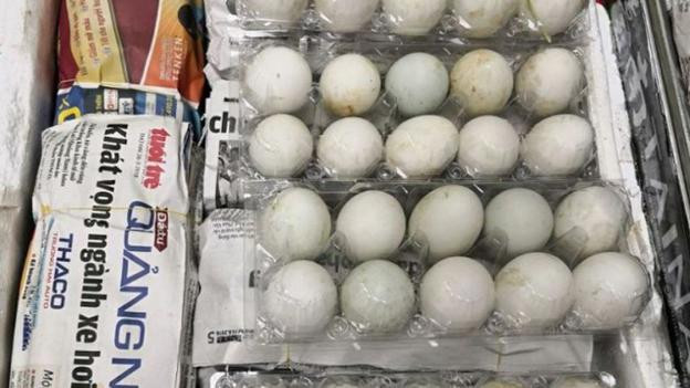 Cách đơn giản chọn mua trứng vịt lộn ngon và bổ dưỡng nhất - Hình 5 Cach don gian chon mua trung vit lon ngon va bo duong nhat-Hinh-5
