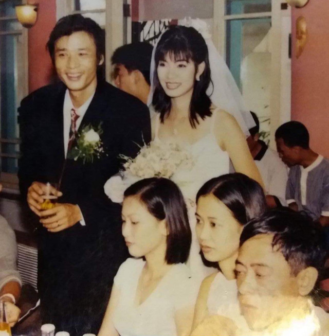 NSƯT Võ Hoài Nam: "Tôi từng bán nhà lấy tiền cưới vợ!" - Hình 2 NSUT Vo Hoai Nam:
