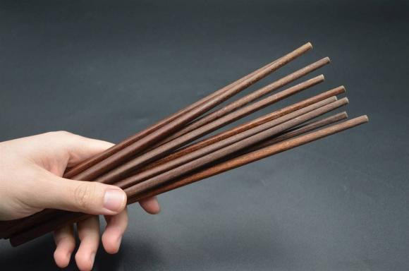 Dù nhà nghèo đến đâu cũng đừng giữ 5 thứ này - Hình 2 Du nha ngheo den dau cung dung giu 5 thu nay-Hinh-2