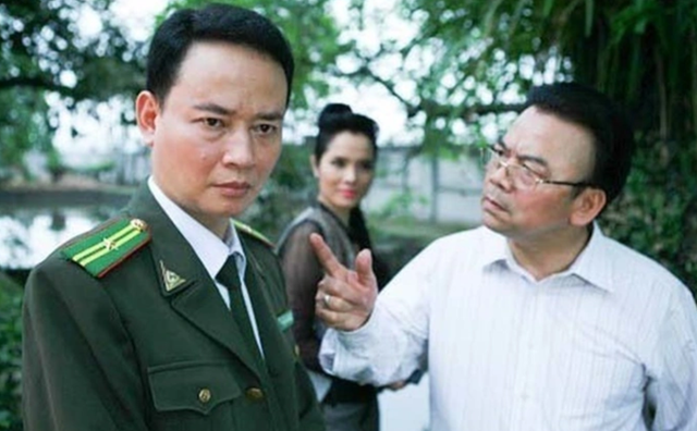 Tùng Dương "Người phán xử": "Tôi từng bị một bà cụ tát vào mặt" - Hình 2 Tung Duong