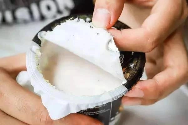 Uống sữa chua chú ý điều này tránh "gieo" bệnh vào người - Hình 2 Uong sua chua chu y dieu nay tranh