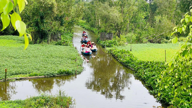 Chiêm ngưỡng bức tranh phong cảnh “cẩm thạch” Trà Sư - Hình 4 Chiem nguong buc tranh phong canh “cam thach” Tra Su-Hinh-4
