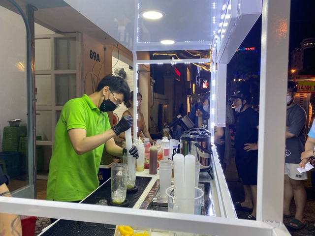 Đến lượt trà chanh giã tay của Trung Quốc tạo "trend" tại Việt Nam - Hình 3 Den luot tra chanh gia tay cua Trung Quoc tao