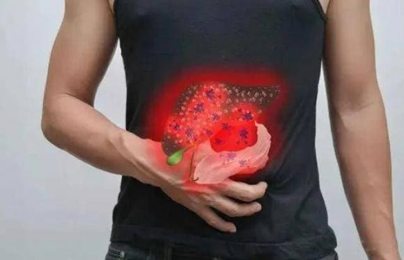 Hai bộ phận cơ thể bị "ngứa ngáy", gan có thể đã "sơ cứng" Hai bo phan co the bi