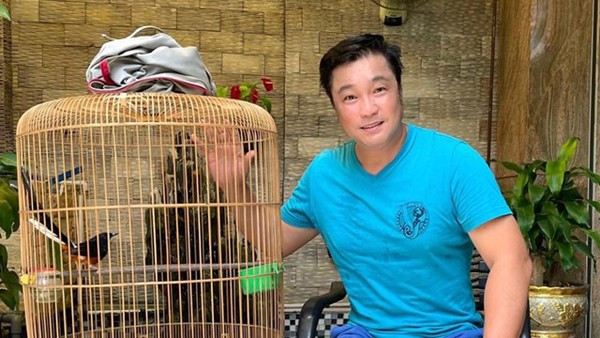 Ẩn số tình duyên của Lý Hùng: Tuổi U60 rò rỉ tin "giấu người tình" - Hình 5 An so tinh duyen cua Ly Hung: Tuoi U60 ro ri tin