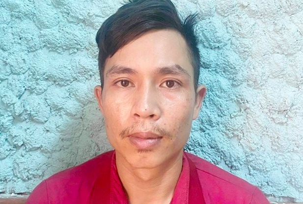 Cưỡng hiếp thiếu nữ 17 tuổi, "yêu râu xanh" bị người dân đuổi đánh Cuong hiep thieu nu 17 tuoi,