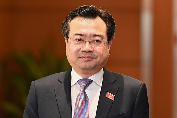 Thủ tướng trình 12 nhân sự làm Bộ trưởng, trưởng ngành - Hình 4 Thu tuong trinh 12 nhan su lam Bo truong, truong nganh-Hinh-4