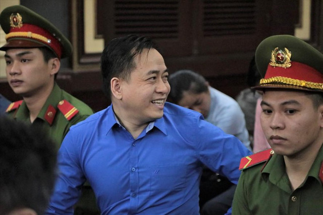 Vụ án Vũ 'nhôm': Bí ẩn thầy phong thủy giúp Vũ 'nhôm' đưa hối lộ Vu an Vu 'nhom': Bi an thay phong thuy giup Vu 'nhom' dua hoi lo