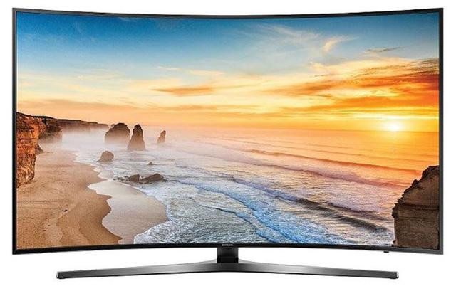Loạt tivi xịn bay giá sốc cuối năm, có mẫu giảm tới 80% - Hình 5 Loat tivi xin bay gia soc cuoi nam, co mau giam toi 80%-Hinh-5