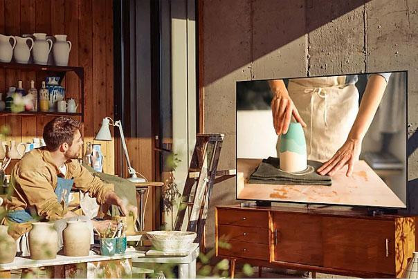 Loạt tivi xịn bay giá sốc cuối năm, có mẫu giảm tới 80% - Hình 4 Loat tivi xin bay gia soc cuoi nam, co mau giam toi 80%-Hinh-4