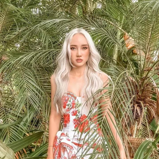 Chị vợ tố Gia Thị Linh tiểu tam tung ảnh thương tích đầy mình - Hình 2 Chi vo to Gia Thi Linh tieu tam tung anh thuong tich day minh-Hinh-2