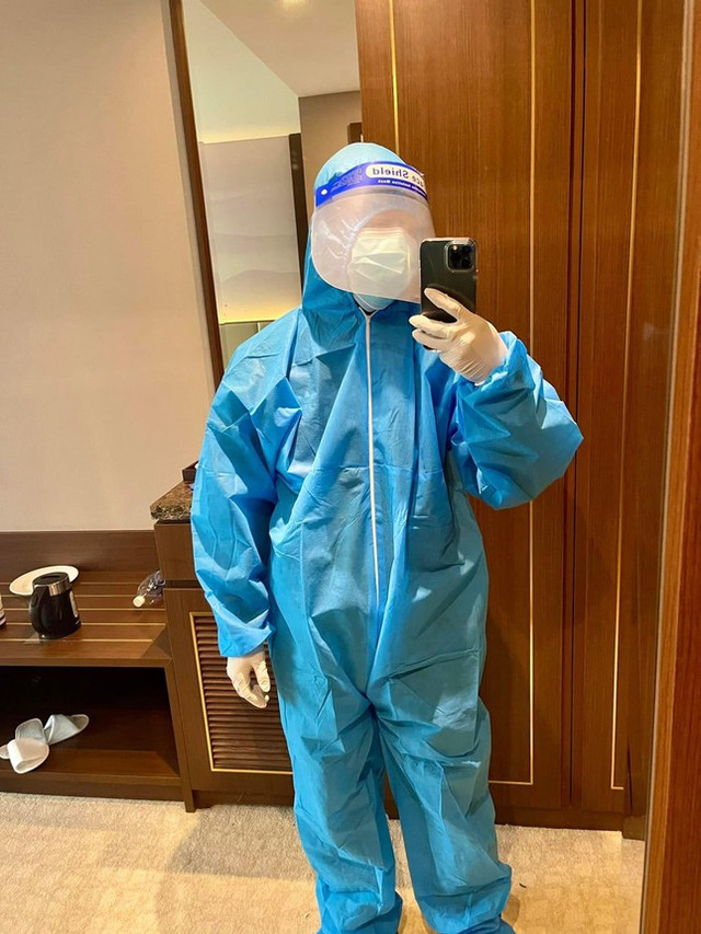 Quang Linh Vlogs nhận kết quả dương tính trong ngày cách ly cuối Quang Linh Vlogs nhan ket qua duong tinh trong ngay cach ly cuoi
