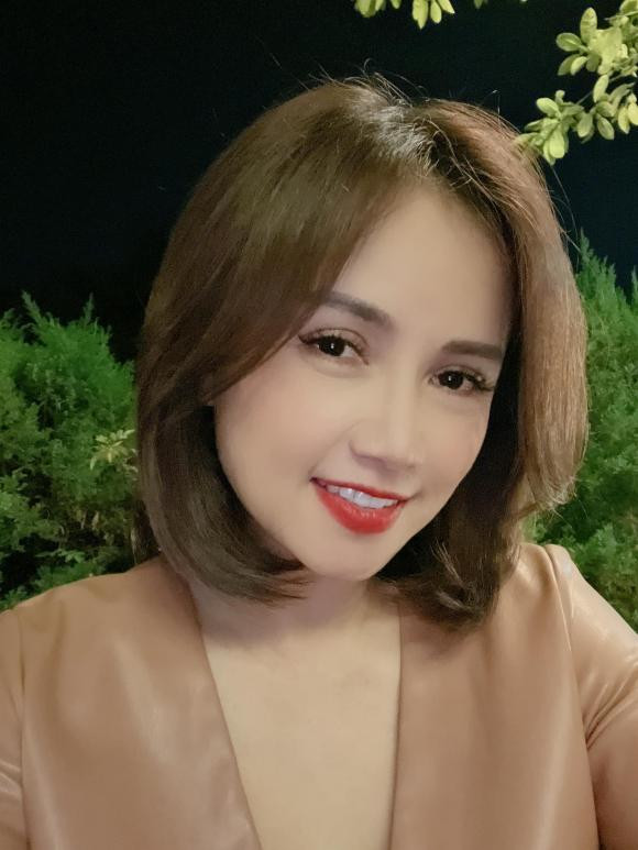 Đào Hoàng Yến tiết lộ: "Trai nó cũng bớt dám lao đến tán tỉnh em" - Hình 2 Dao Hoang Yen tiet lo: