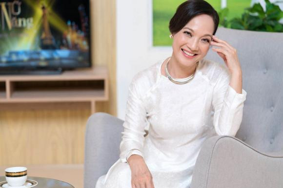 Cuộc sống và nhan sắc của ba chị em nhà Lê Khanh hiện tại ra sao? - Hình 22 Cuoc song va nhan sac cua ba chi em nha Le Khanh hien tai ra sao?-Hinh-22