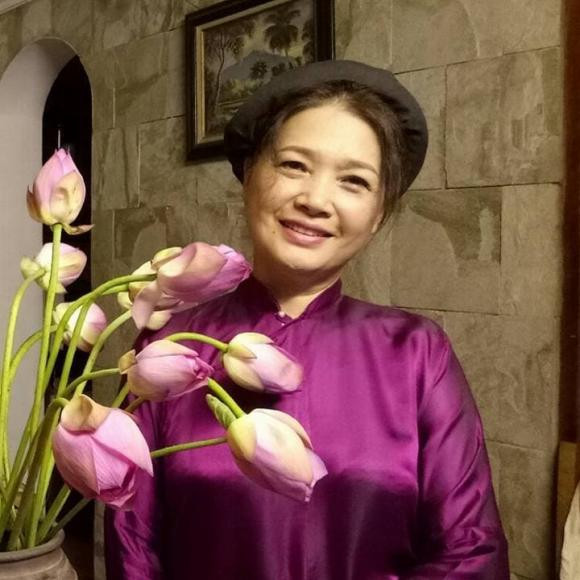Cuộc sống và nhan sắc của ba chị em nhà Lê Khanh hiện tại ra sao? - Hình 9 Cuoc song va nhan sac cua ba chi em nha Le Khanh hien tai ra sao?-Hinh-9