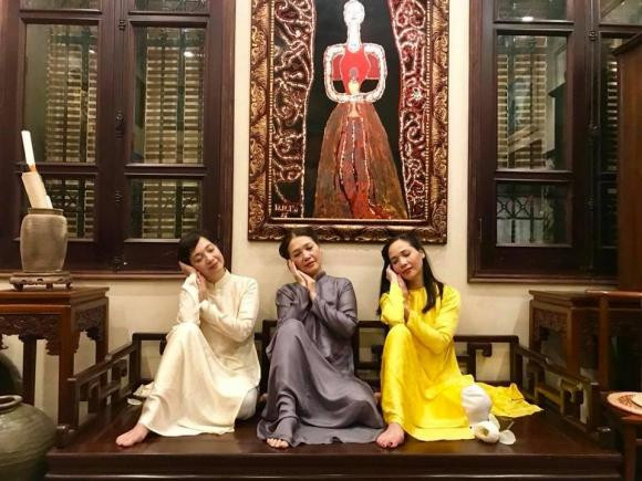 Cuộc sống và nhan sắc của ba chị em nhà Lê Khanh hiện tại ra sao? - Hình 2 Cuoc song va nhan sac cua ba chi em nha Le Khanh hien tai ra sao?-Hinh-2