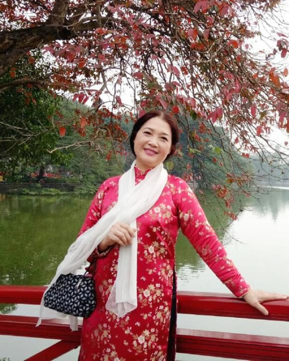 Cuộc sống và nhan sắc của ba chị em nhà Lê Khanh hiện tại ra sao? - Hình 11 Cuoc song va nhan sac cua ba chi em nha Le Khanh hien tai ra sao?-Hinh-11