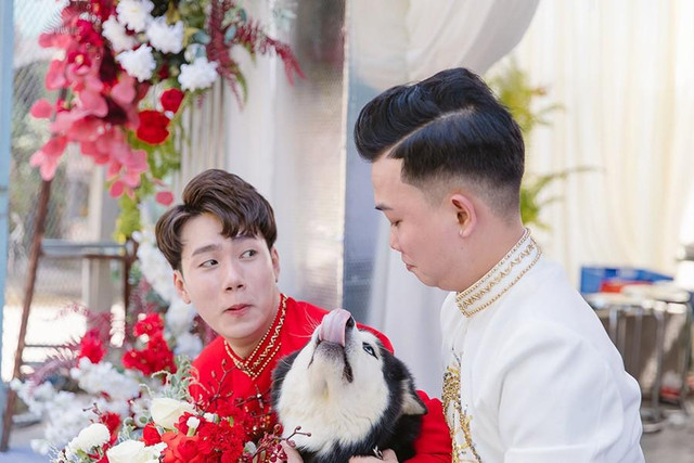 Chuyện tình cặp LGBT nam: Yêu nhau từ cú tát lúc uống say - Hình 5 Chuyen tinh cap LGBT nam: Yeu nhau tu cu tat luc uong say-Hinh-5
