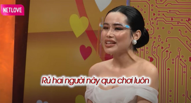 Tưởng bạn trai “bê đê”, cô gái rủ qua chơi rồi dính luôn - Hình 4 Tuong ban trai “be de”, co gai ru qua choi roi dinh luon-Hinh-4