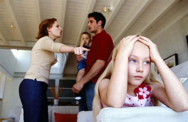 Làm sao để giải quyết mâu thuẫn gia đình? ảnh 1 Làm sao để giải quyết mâu thuẫn gia đình? ảnh 1