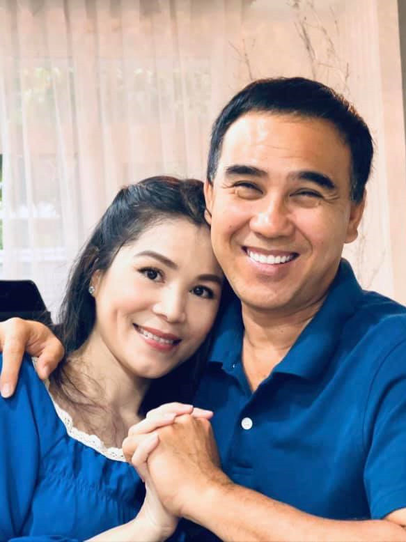 Quyền Linh ở nhà triệu đô, em trai Quyền Lộc quá khứ đầy sóng gió - Hình 6 Quyen Linh o nha trieu do, em trai Quyen Loc qua khu day song gio-Hinh-6