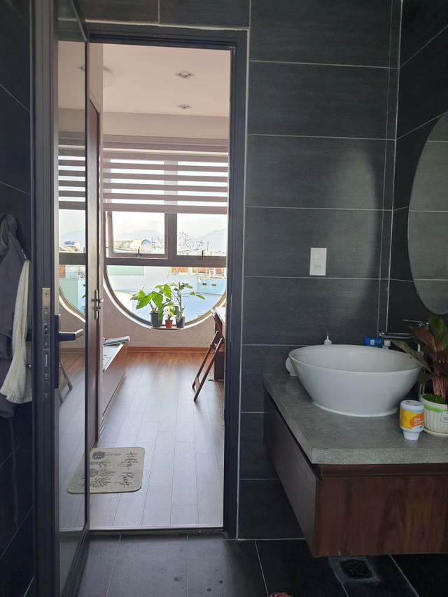 "Penthouse" cực chất trên mảnh đất 28m2, xây xong gia chủ cũng phải ngỡ ngàng - Hình 16