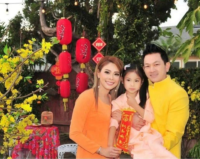 Nghệ sĩ hải ngoại đón Tết: Đậm đà vị cổ truyền - Hình 7 Nghe si hai ngoai don Tet: Dam da vi co truyen-Hinh-7