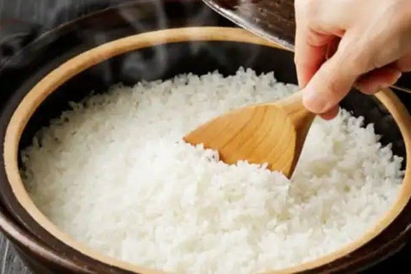 Nấu cơm bằng loại nước này tốt vạn lần nước lọc - Hình 4 Nau com bang loai nuoc nay tot van lan nuoc loc-Hinh-4