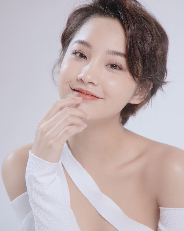Hot girl người Tày đóng phim VTV: Tôi và bạn trai yêu nhau gần một năm - Hình 2 Hot girl nguoi Tay dong phim VTV: Toi va ban trai yeu nhau gan mot nam-Hinh-2