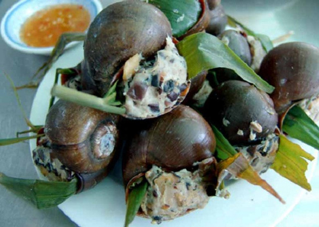 Ốc mua về đừng luộc ngay, ngâm với thứ này hết sạch bùn đất - Hình 7 Oc mua ve dung luoc ngay, ngam voi thu nay het sach bun dat-Hinh-7