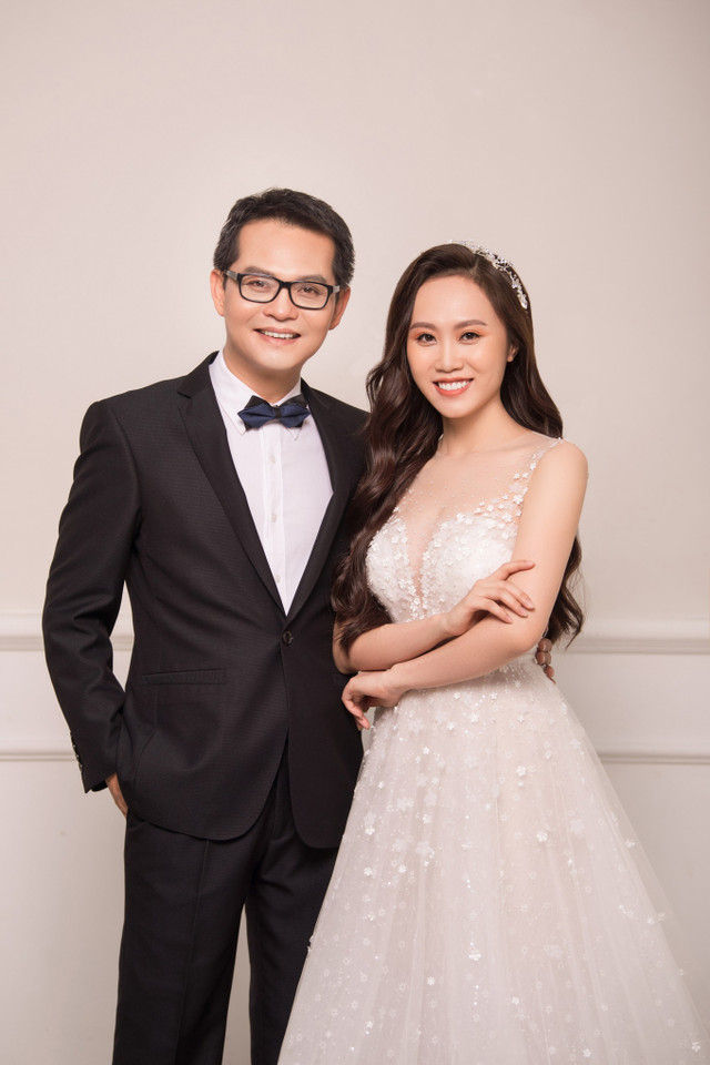 Nam diễn viên được phong NSND trẻ nhất nhì Việt Nam - Hình 4 Nam dien vien duoc phong NSND tre nhat nhi Viet Nam-Hinh-4
