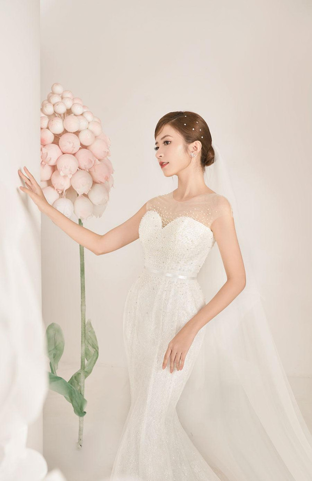Ngọc Huyền ‘Thương ngày nắng về’ khác lạ khi làm cô dâu - Hình 2 Ngoc Huyen ‘Thuong ngay nang ve’ khac la khi lam co dau-Hinh-2