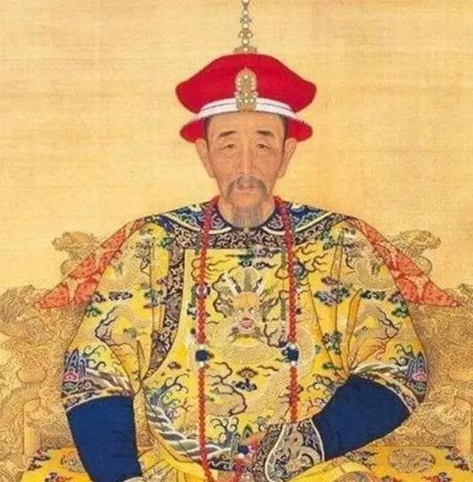 Đánh cờ thua thị vệ, Khang Hy nói câu lưu danh thiên cổ - Hình 5 Danh co thua thi ve, Khang Hy noi cau luu danh thien co-Hinh-5