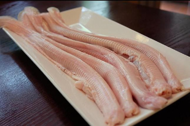 Loại cá có hình dạng đáng sợ nhưng được các bà nội trợ săn lùng - Hình 3 Loai ca co hinh dang dang so nhung duoc cac ba noi tro san lung-Hinh-3