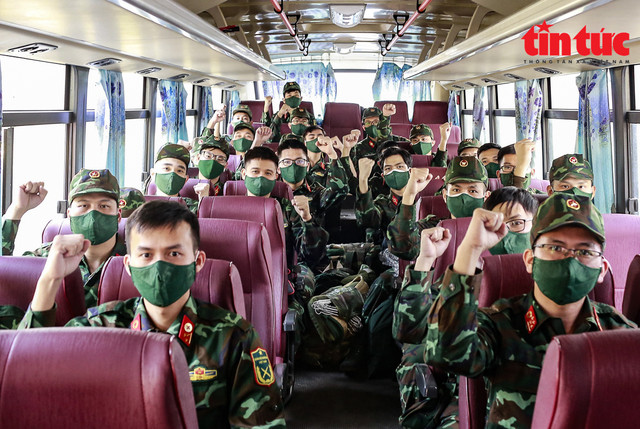 Hơn 300 cán bộ, học viên quân y vào các tỉnh phía Nam chống dịch - Hình 6 Hon 300 can bo, hoc vien quan y vao cac tinh phia Nam chong dich-Hinh-6