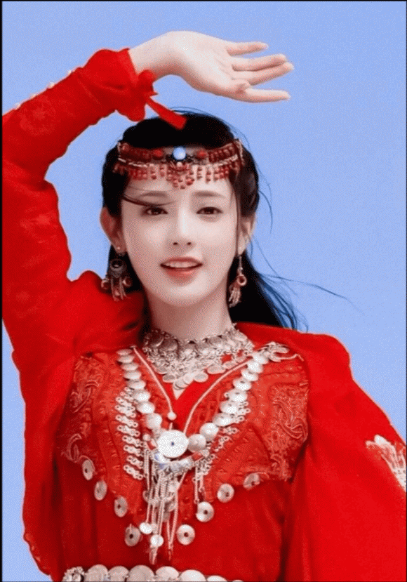 Lưu Diệc Phi và dàn mỹ nhân Cbiz sẽ ra sao khi không còn "chống lưng"? - Hình 8 Luu Diec Phi va dan my nhan Cbiz se ra sao khi khong con