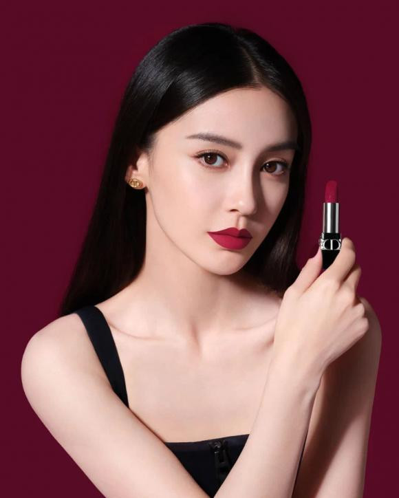 Lưu Diệc Phi và dàn mỹ nhân Cbiz sẽ ra sao khi không còn "chống lưng"? - Hình 6 Luu Diec Phi va dan my nhan Cbiz se ra sao khi khong con