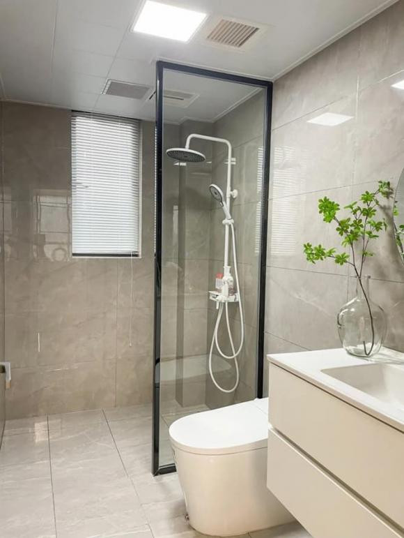 Đôi vợ chồng trẻ trang trí nhà rộng 128m2 phong cách tối giản - Hình 12 Doi vo chong tre trang tri nha rong 128m2 phong cach toi gian-Hinh-12