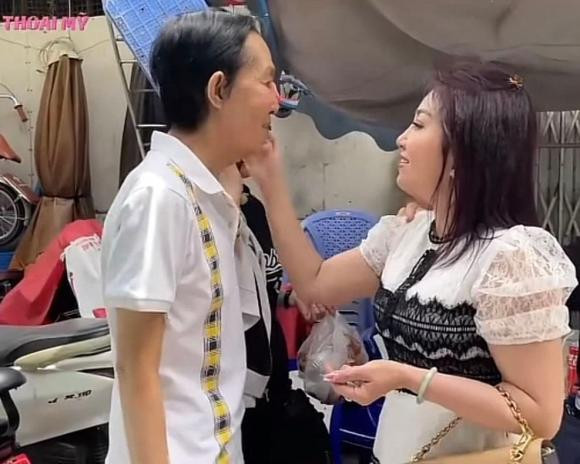 'Ông hoàng cải lương' Vũ Linh tái xuất nhưng dân tình xót xa - Hình 6 'Ong hoang cai luong' Vu Linh tai xuat nhung dan tinh xot xa-Hinh-6