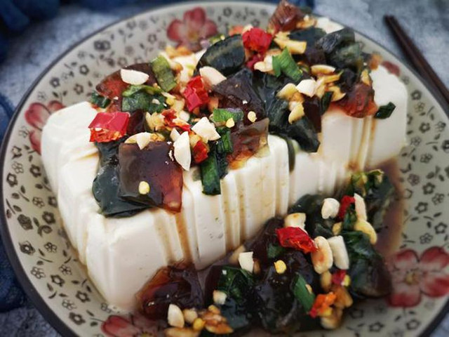 Món ăn người Trung Quốc nghiện, người nước ngoài 'bịt mũi' - Hình 5 Mon an nguoi Trung Quoc nghien, nguoi nuoc ngoai 'bit mui'-Hinh-5