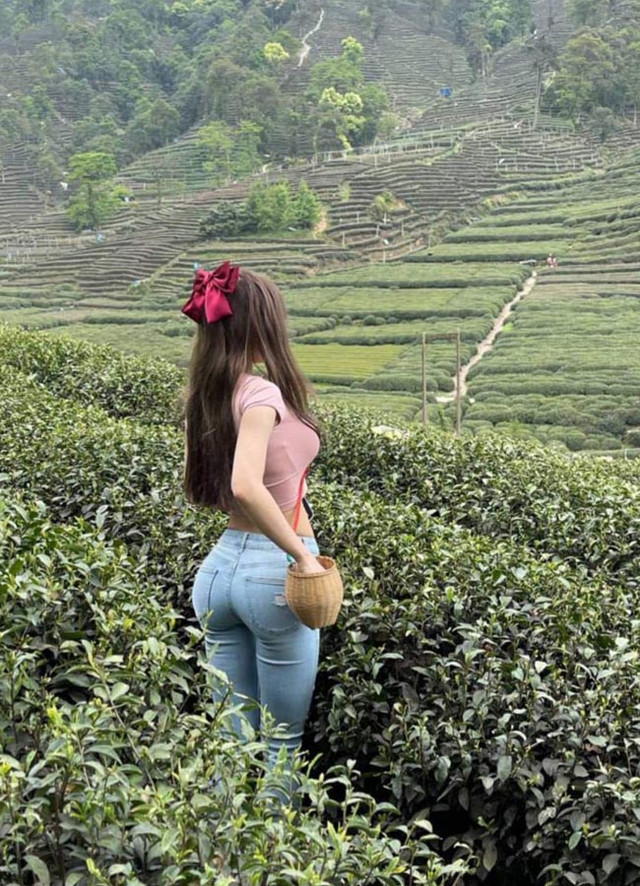2 mỹ nữ Trung Quốc mặc quần jeans đẹp - Hình 3 2 my nu Trung Quoc mac quan jeans dep-Hinh-3