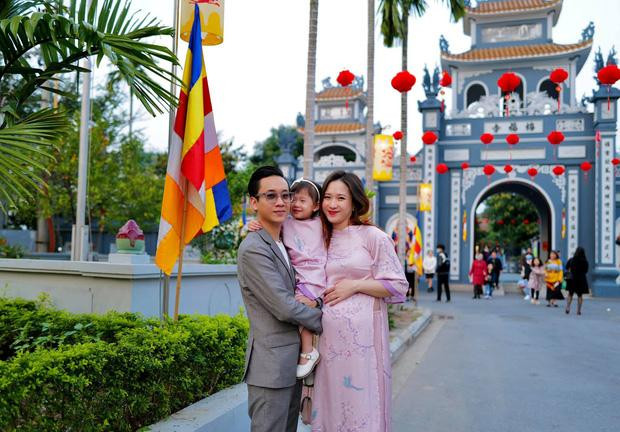 Gia đình JustaTee dương tính với Covid-19 đúng mùng 3 Tết - Hình 3 Gia dinh JustaTee duong tinh voi Covid-19 dung mung 3 Tet-Hinh-3