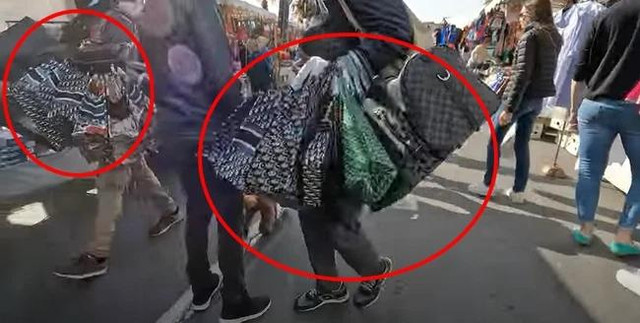 'Cô Mười' Vlog kể chuyện quái gở khi đi chợ Trời ở châu Âu - Hình 7 'Co Muoi' Vlog ke chuyen quai go khi di cho Troi o chau Au-Hinh-7