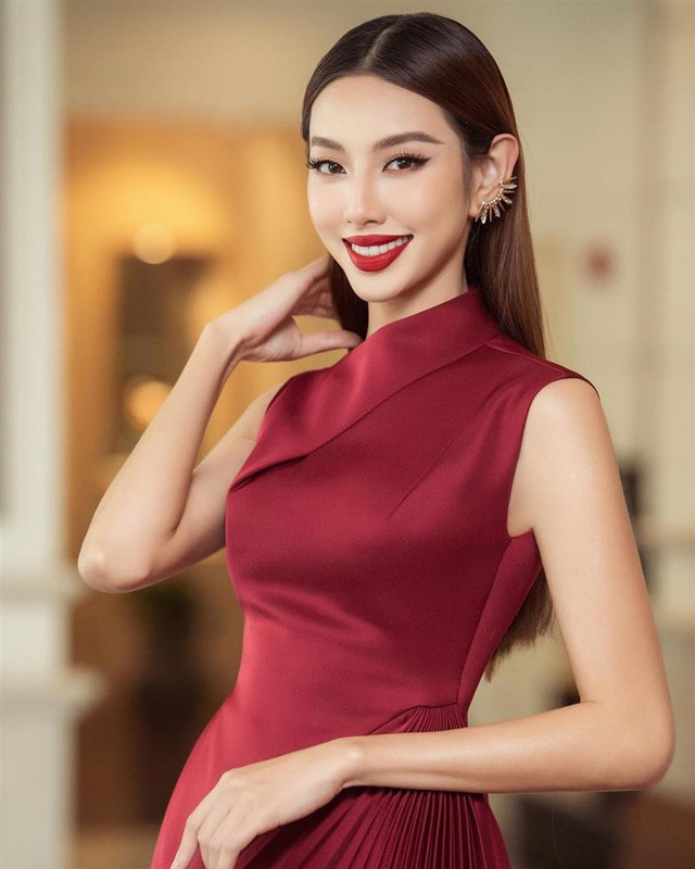Lan truyền ảnh hoa hậu Thùy Tiên đánh bài cực sung - Hình 8 Lan truyen anh hoa hau Thuy Tien danh bai cuc sung-Hinh-8