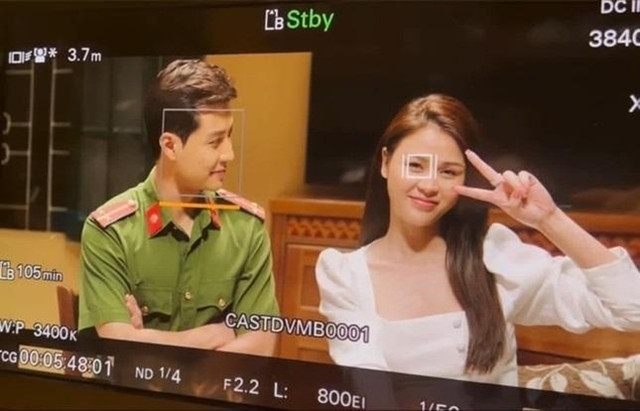 Nữ cảnh sát chụp với dàn trai đẹp trên VTV, ngoài đời ra sao? - Hình 8 Nu canh sat chup voi dan trai dep tren VTV, ngoai doi ra sao?-Hinh-8