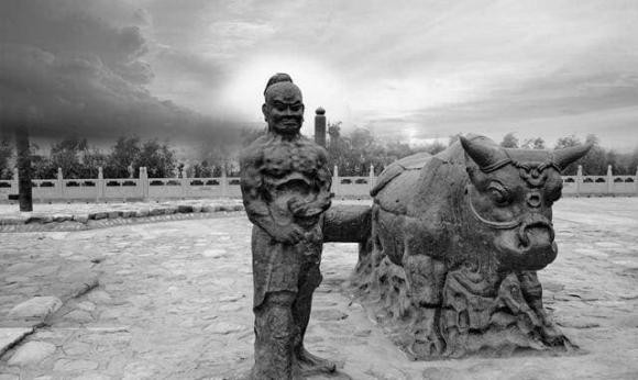 'Con trâu sắt sông Hoàng Hà' đã không gỉ hàng nghìn năm - Hình 2 'Con trau sat song Hoang Ha' da khong gi hang nghin nam-Hinh-2