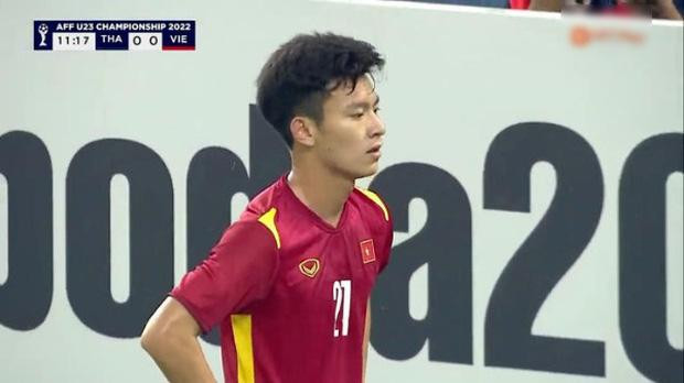 Thủ khoa đại học nhịn đói lên đường chi viện U23 Việt Nam - Hình 2 Thu khoa dai hoc nhin doi len duong chi vien U23 Viet Nam-Hinh-2