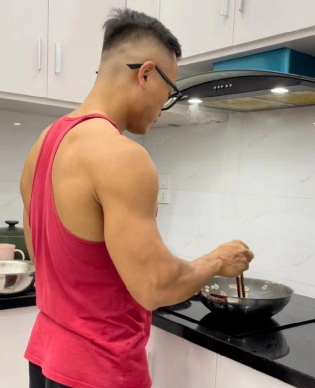 Mâm cơm nhà 150.000 đồng đủ chất của gia đình 4 người - Hình 3 Mam com nha 150.000 dong du chat cua gia dinh 4 nguoi-Hinh-3